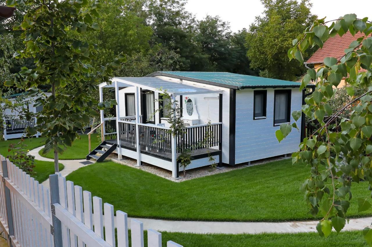 Casuta Din Vale Villa Oradea Ngoại thất bức ảnh