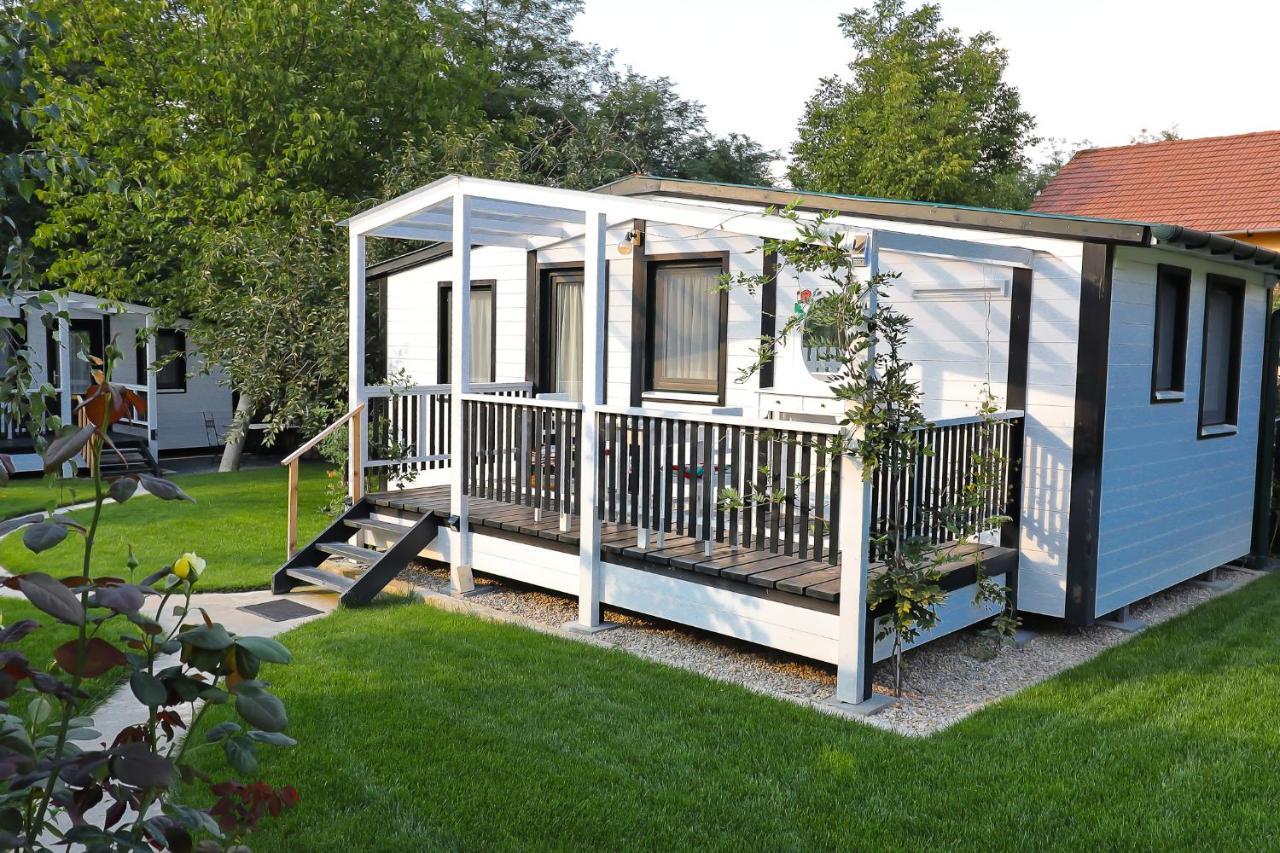 Casuta Din Vale Villa Oradea Ngoại thất bức ảnh